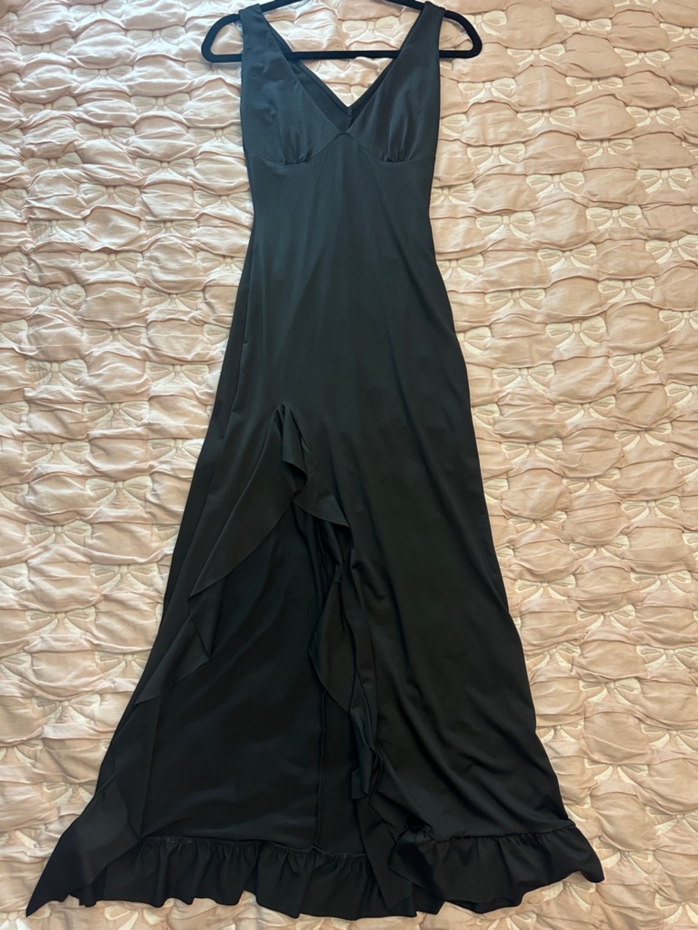 Sleeveless Black V-Neck Ruffle-Trim Maxi Dress